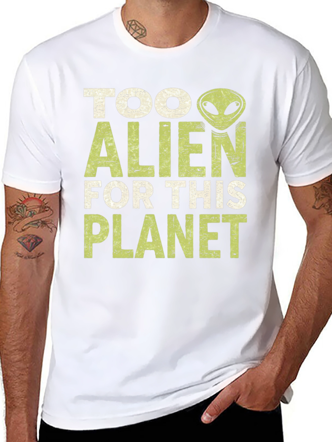 Camiseta Negra con Diseño Alienígena