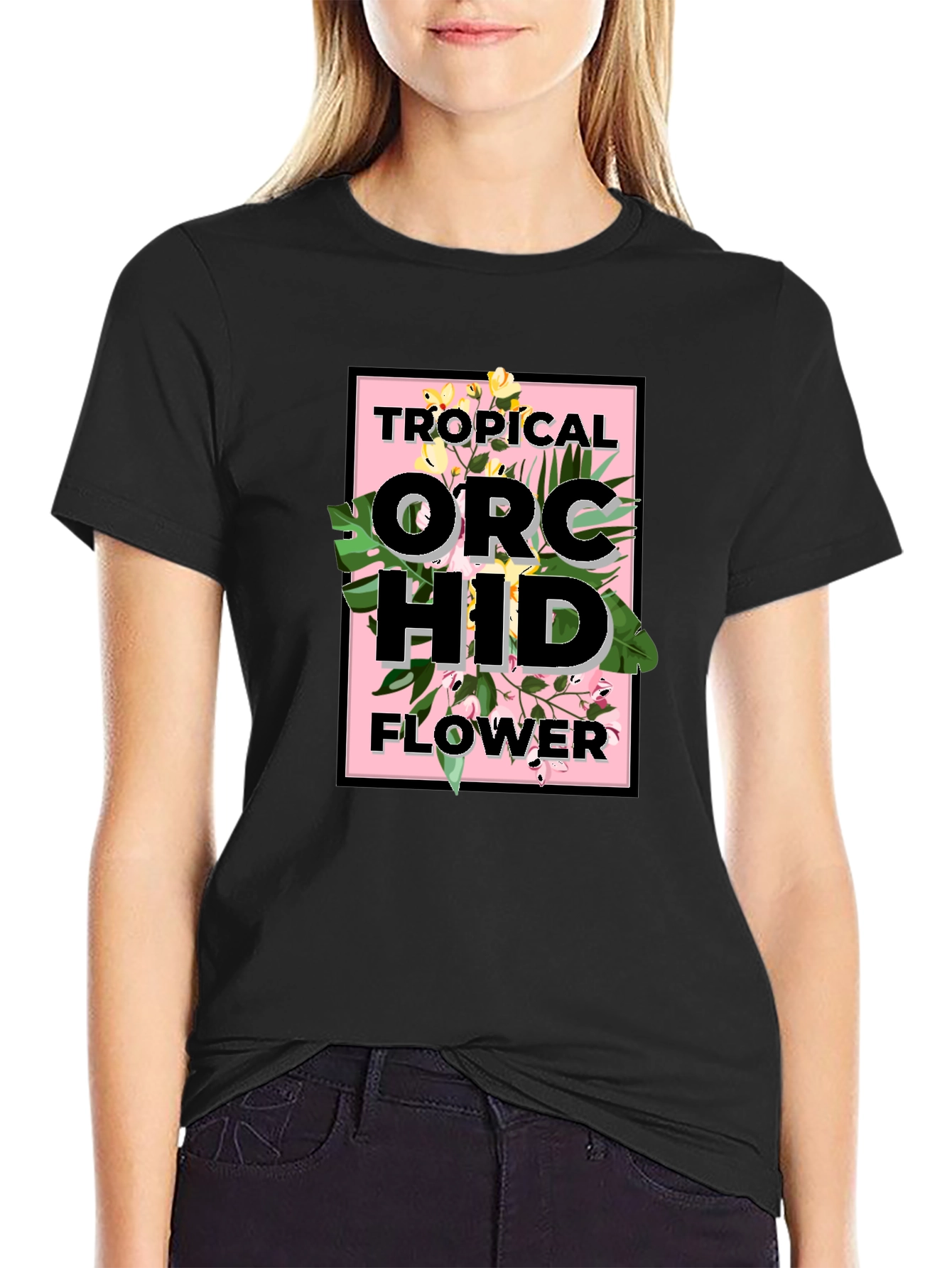 Camiseta Negra con Diseño de Orquídeas Tropicales