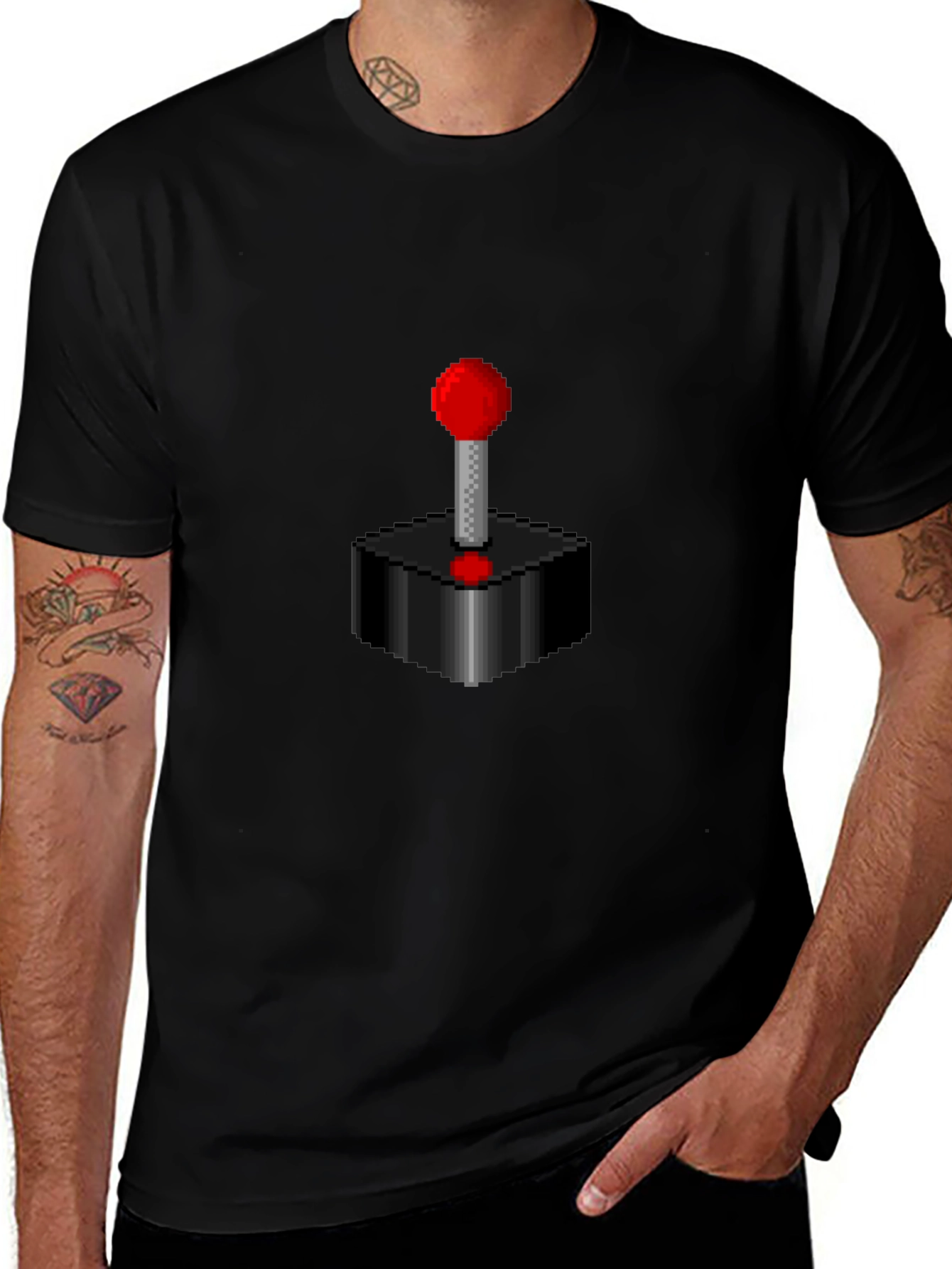 Camiseta Negra con Diseño de Joystick Retro Pixelado