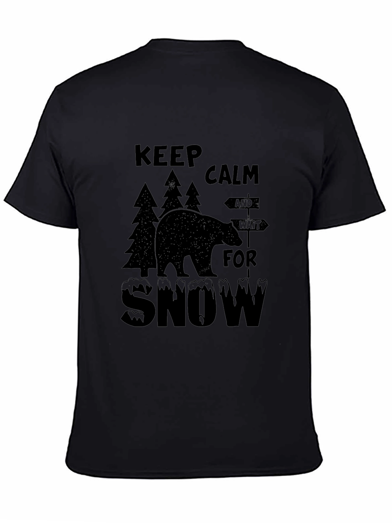 Camiseta Negra con Diseño de Oso y Nieve