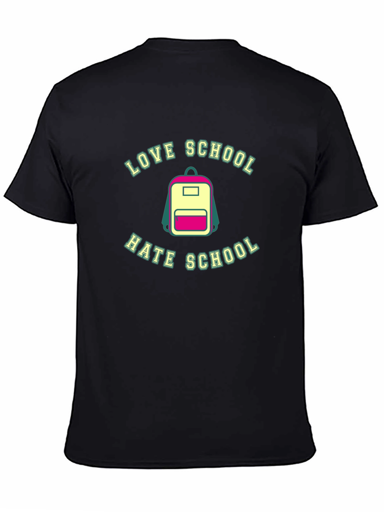 Camiseta Negra Amor/Odio a la Escuela