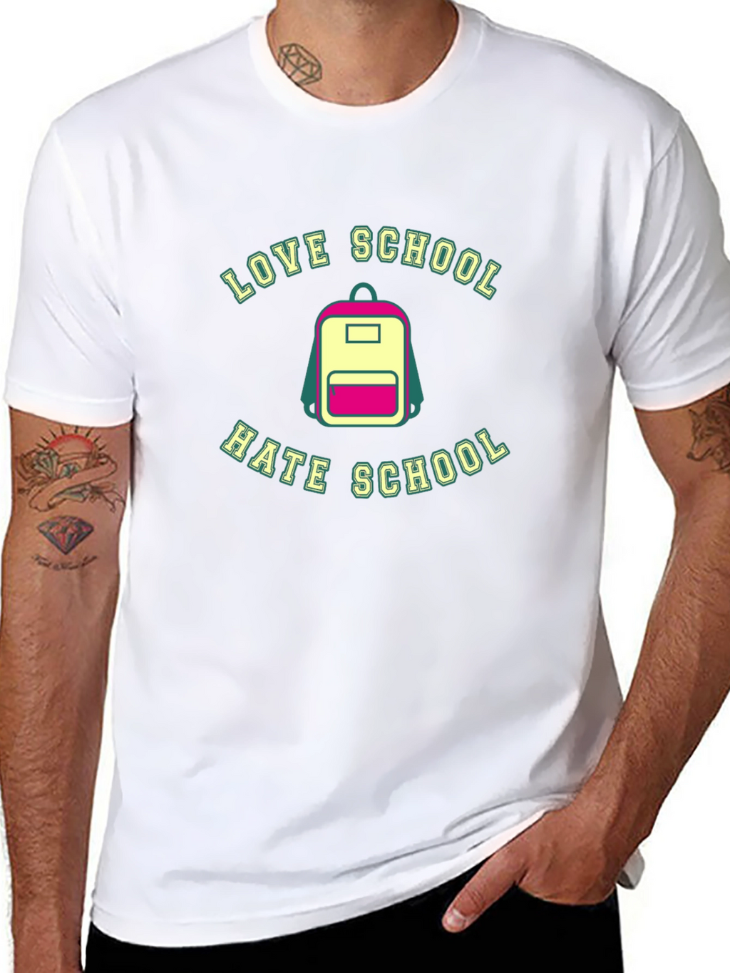 Camiseta Negra Amor/Odio a la Escuela