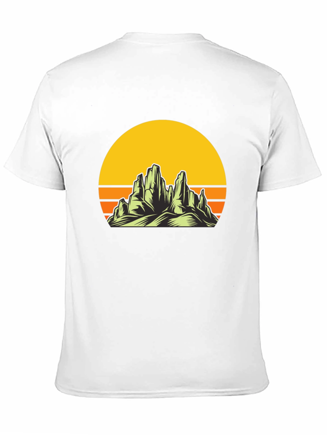 Camiseta Negra con Diseño de Montañas y Sol Retro