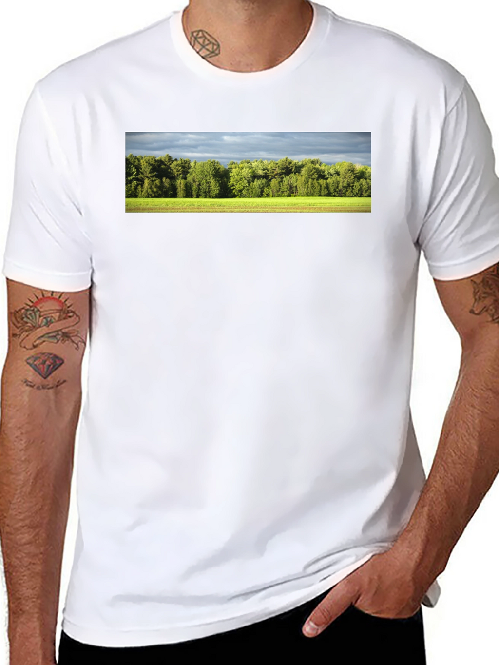 Camiseta Negra con Diseño de Paisaje