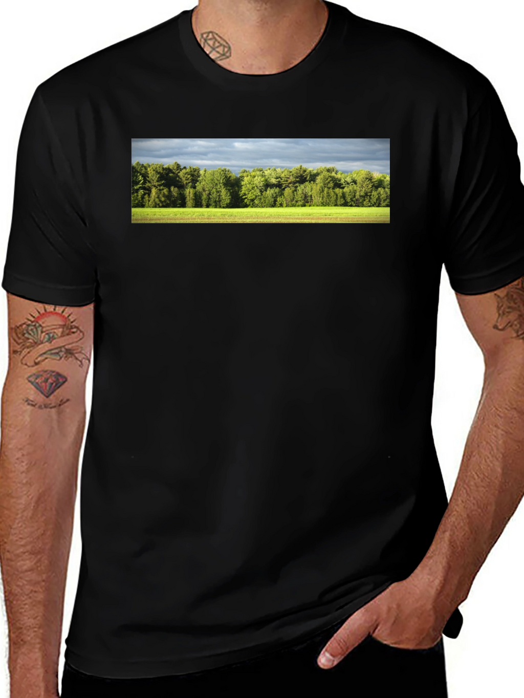 Camiseta Negra con Diseño de Paisaje
