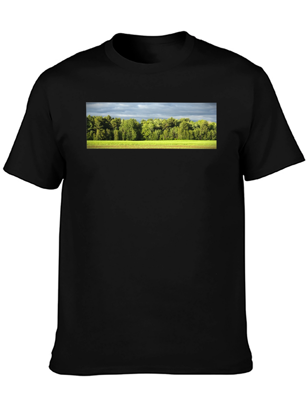 Camiseta Negra con Diseño de Paisaje