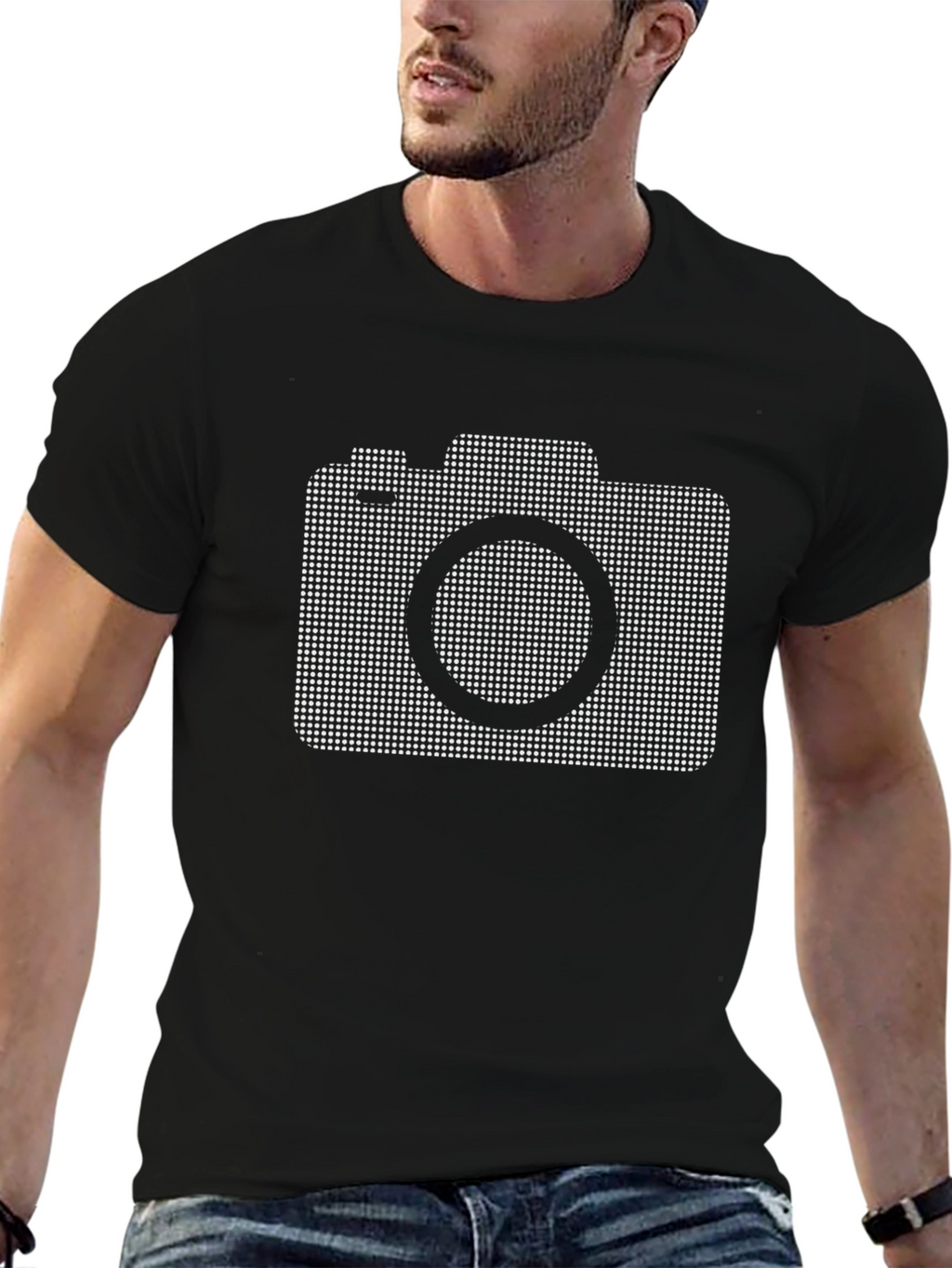 Camiseta Negra con Diseño de Cámara Fotográfica