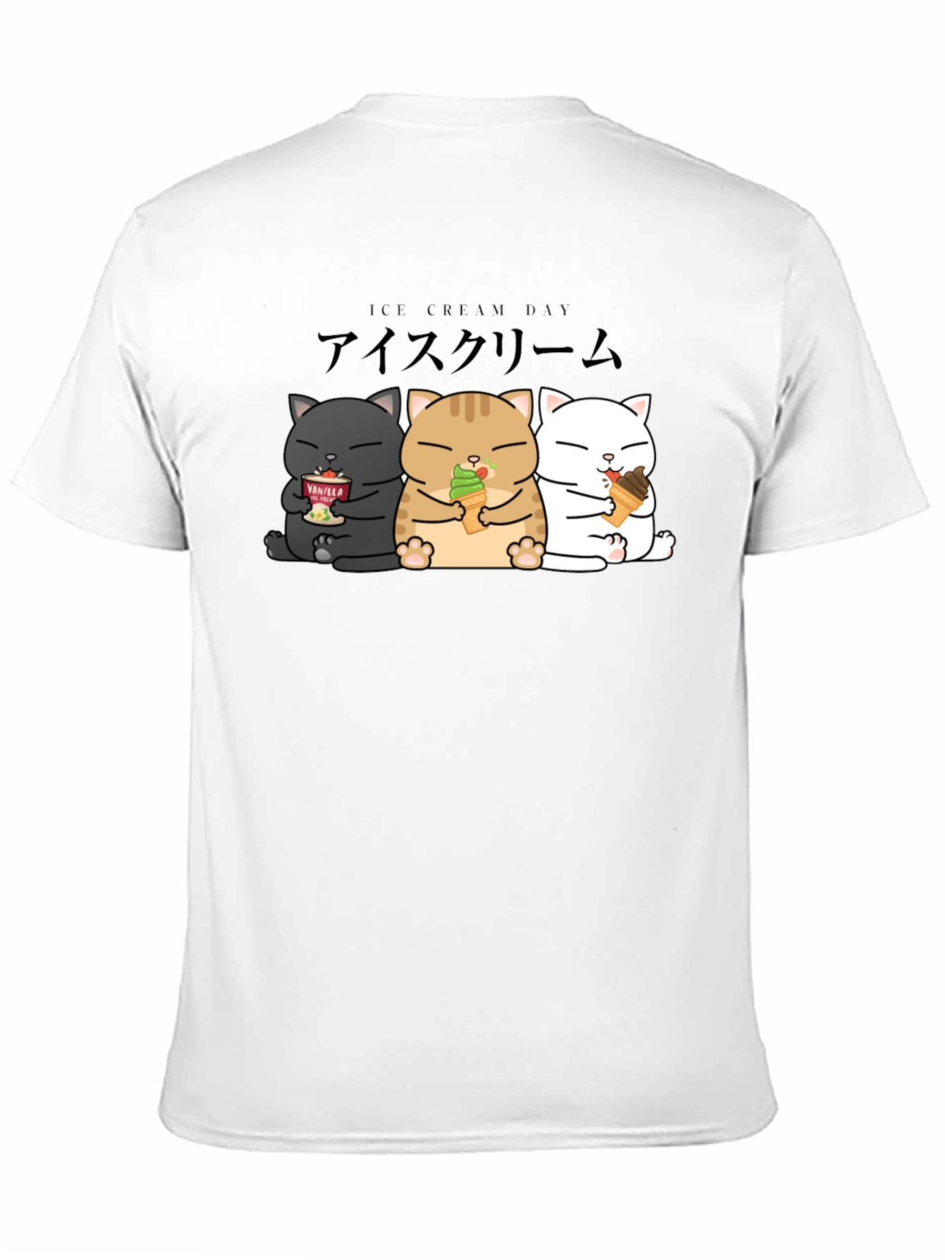 Camiseta Negra con Diseño de Gatos y Helado