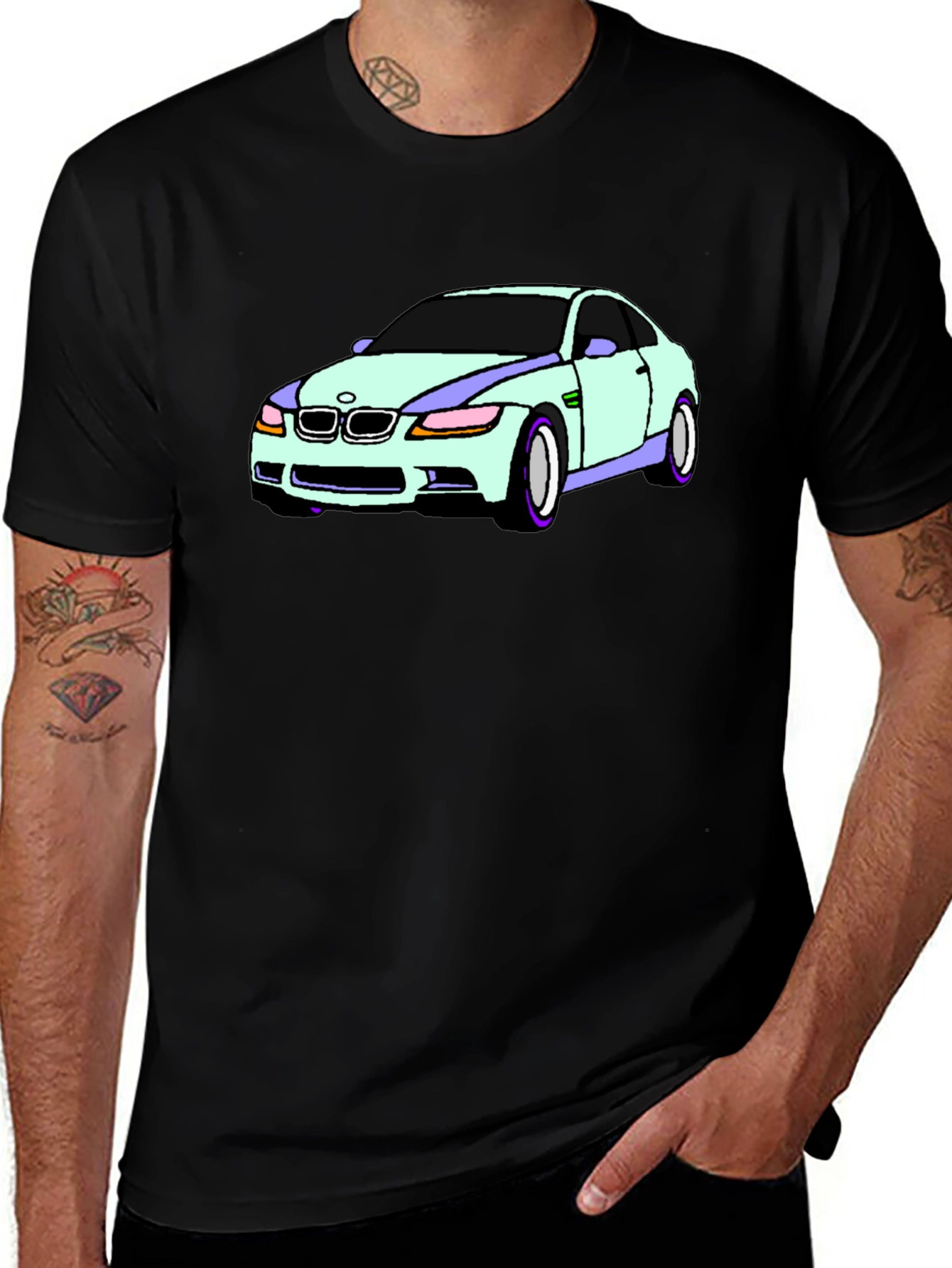 Camiseta Negra con Diseño de Coche Deportivo