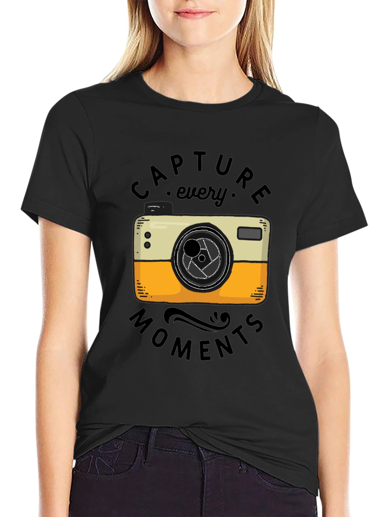 Camiseta Negra con Diseño de Cámara Fotográfica Vintage