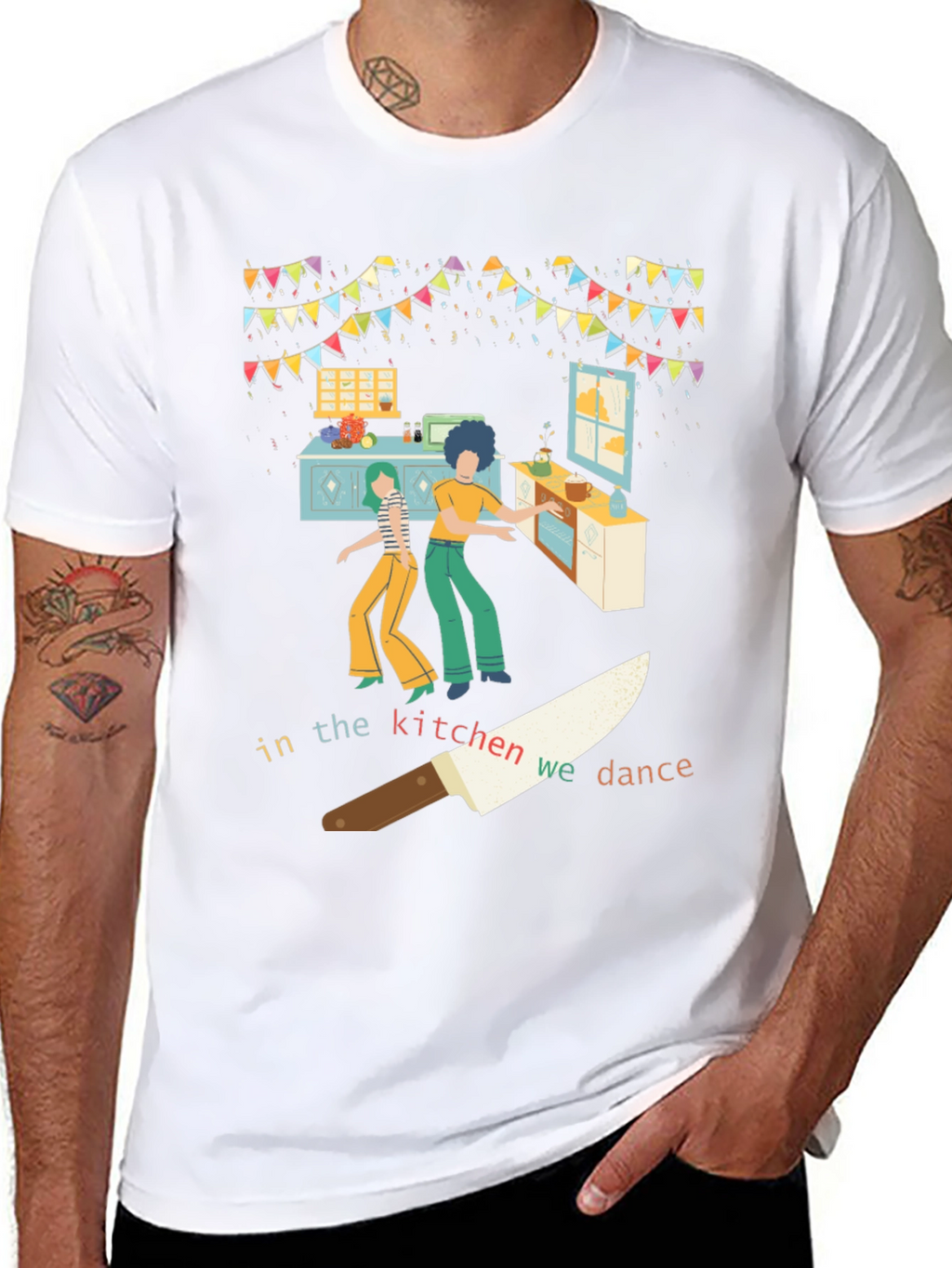 Camiseta Negra con Diseño de Cocina Bailarina