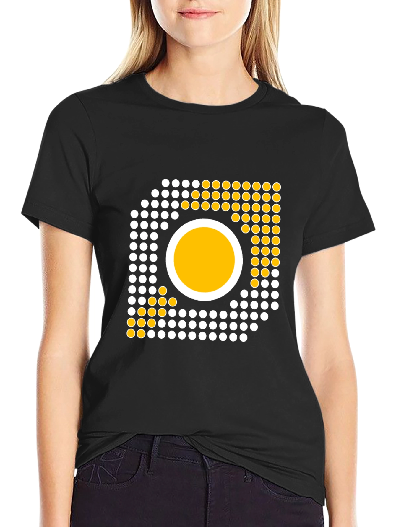 Camiseta Negra con Diseño Abstracto de Círculos