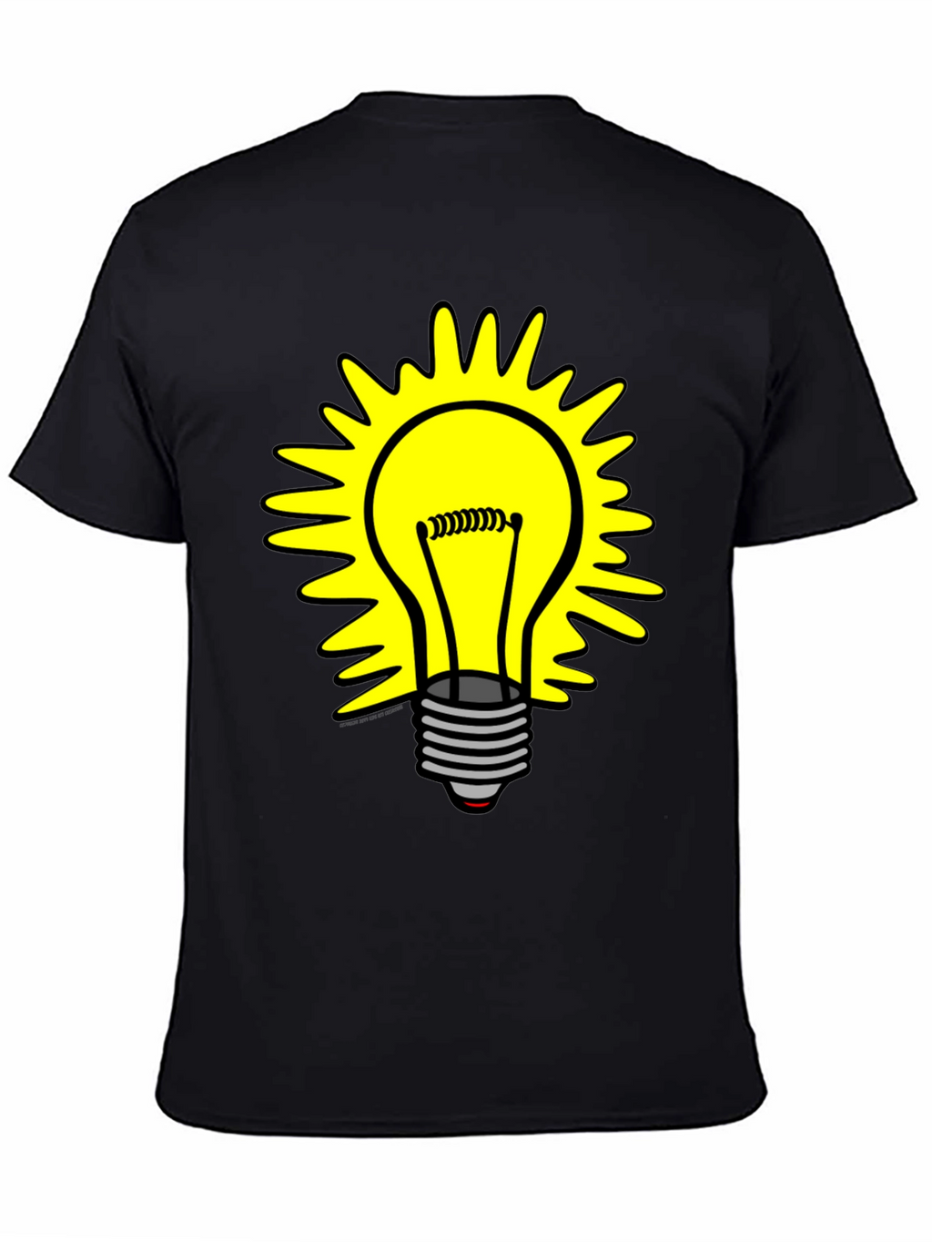 Camiseta Negra con Diseño de Bombilla Iluminada