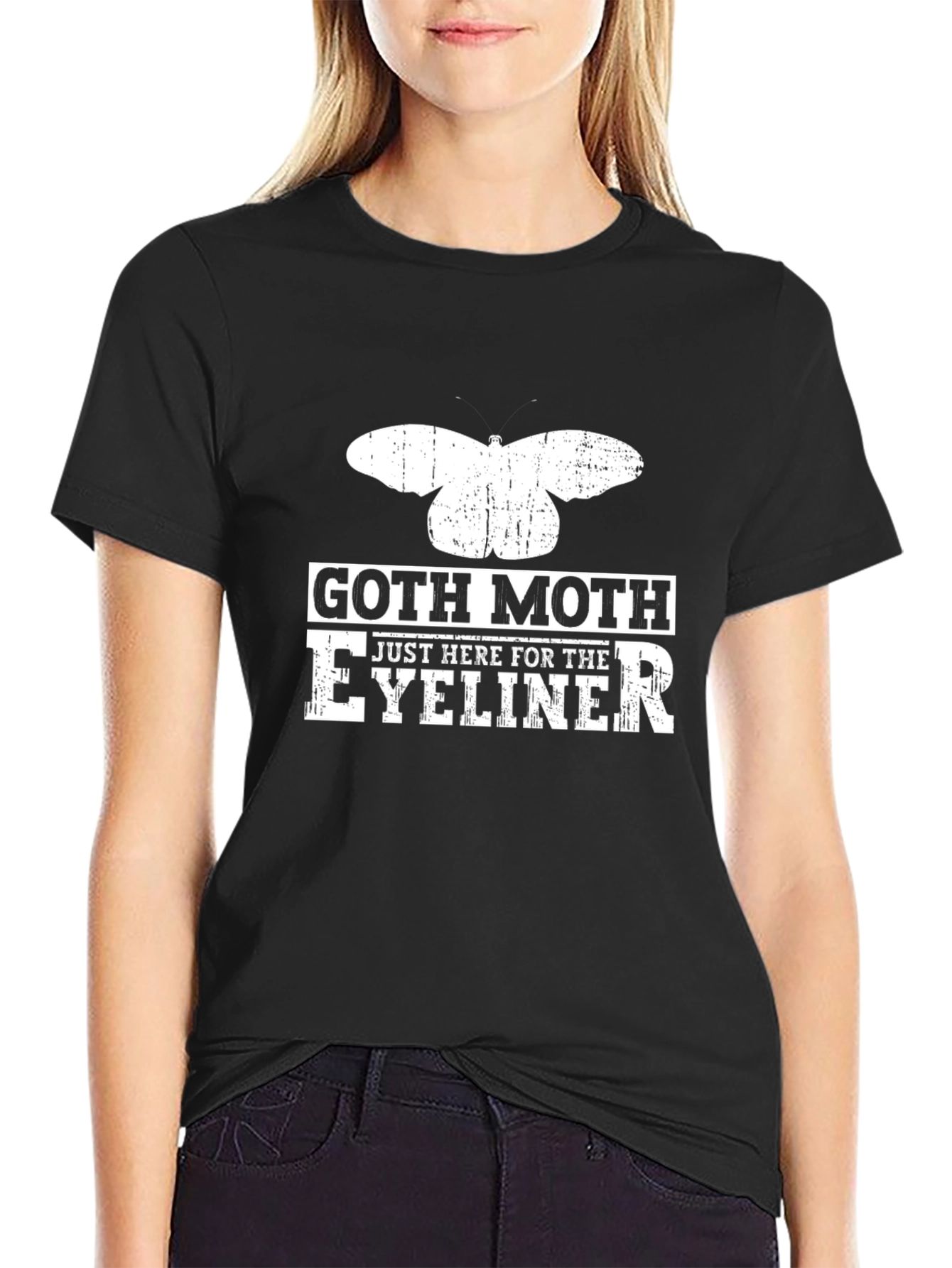 Camiseta Goth Moth Eyeliner