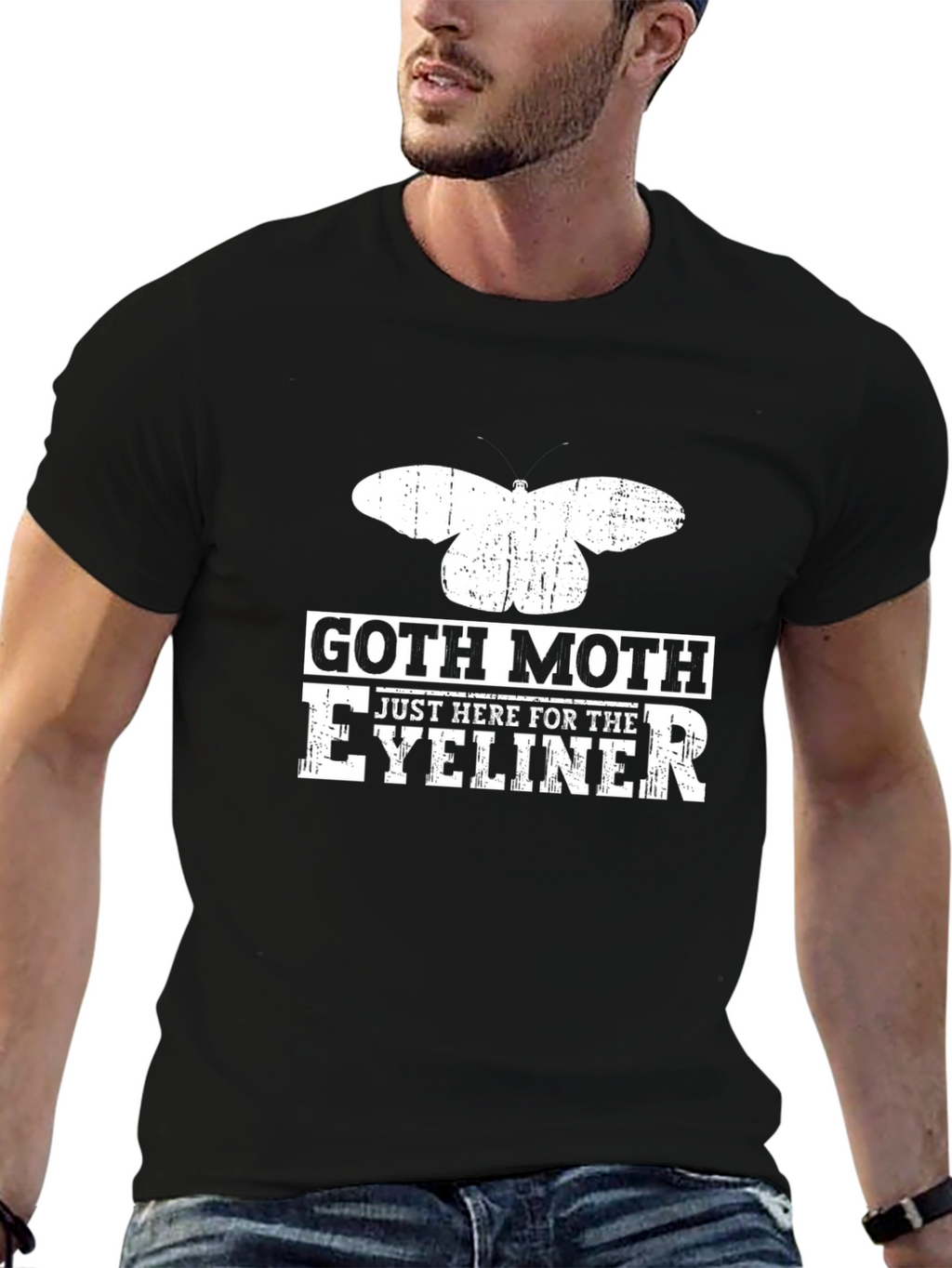 Camiseta Goth Moth Eyeliner