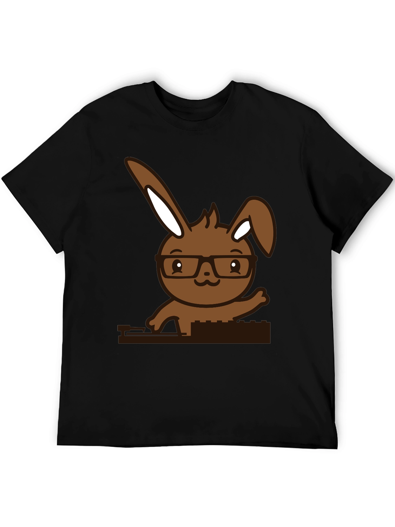 Camiseta Negra con Conejo Nerd