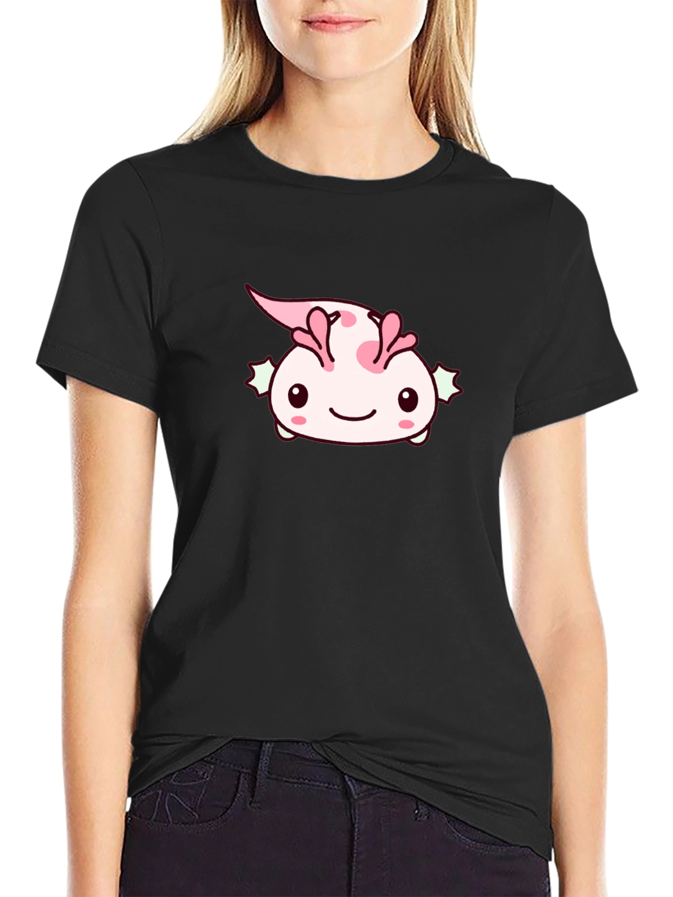Camiseta Negra con Diseño de Ajolote Kawaii