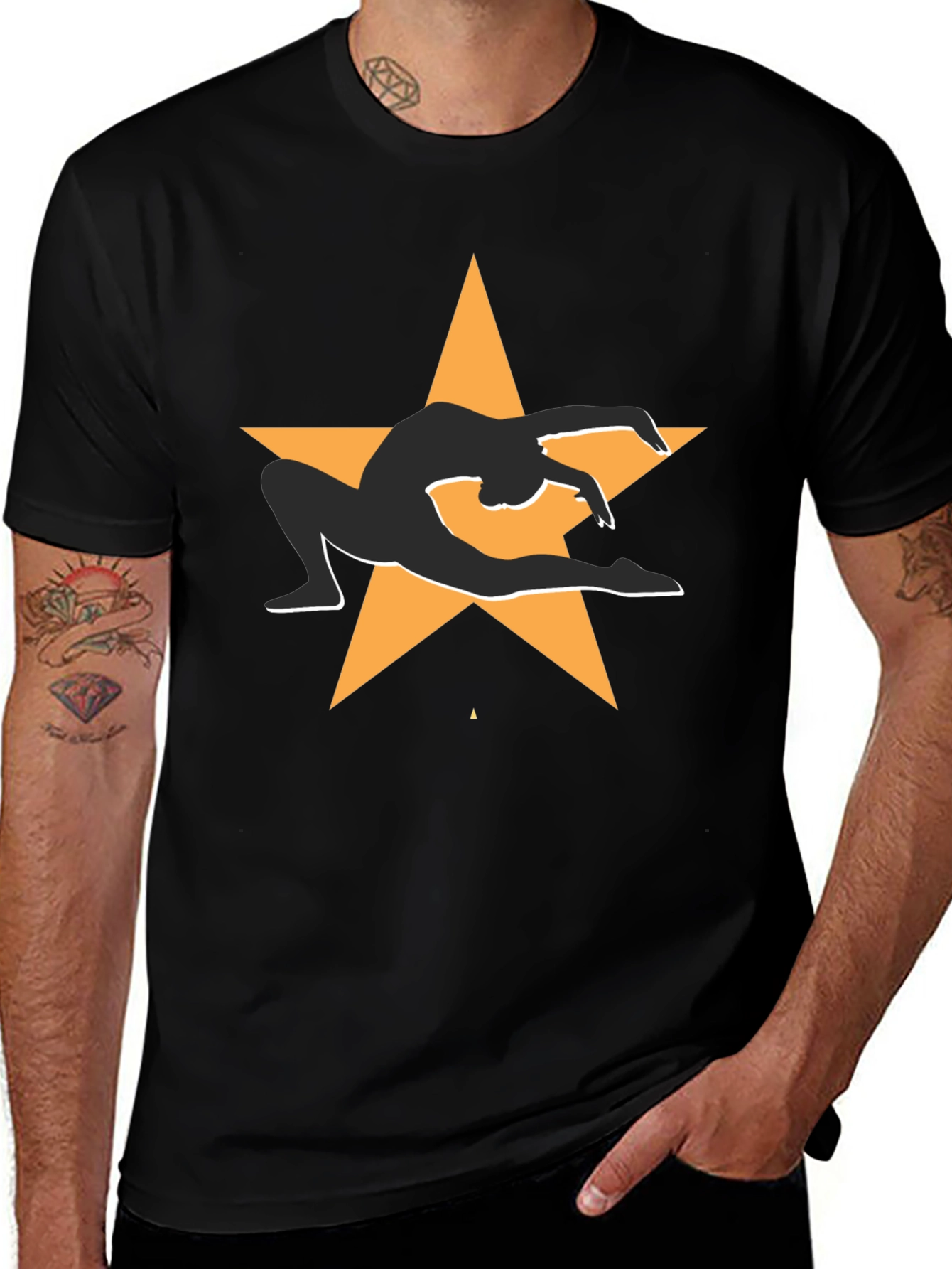 Camiseta Negra con Diseño de Estrella y Gimnasta