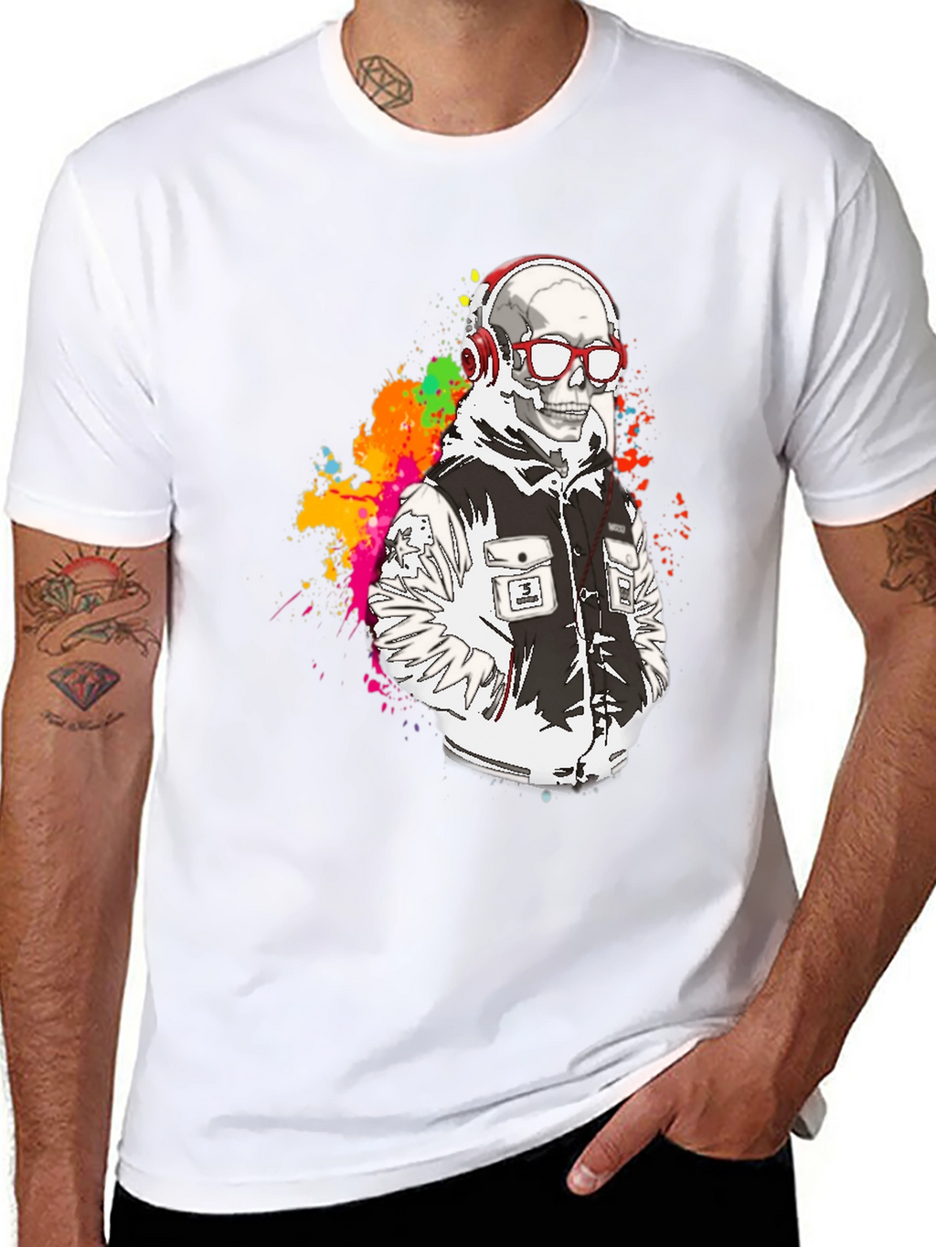 Camiseta Negra con Diseño de Esqueleto Moderno