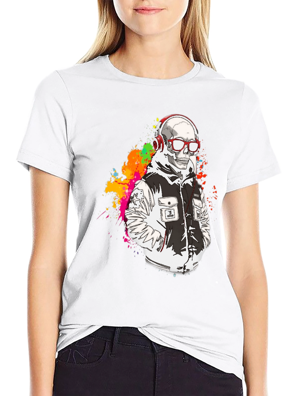 Camiseta Negra con Diseño de Esqueleto Moderno