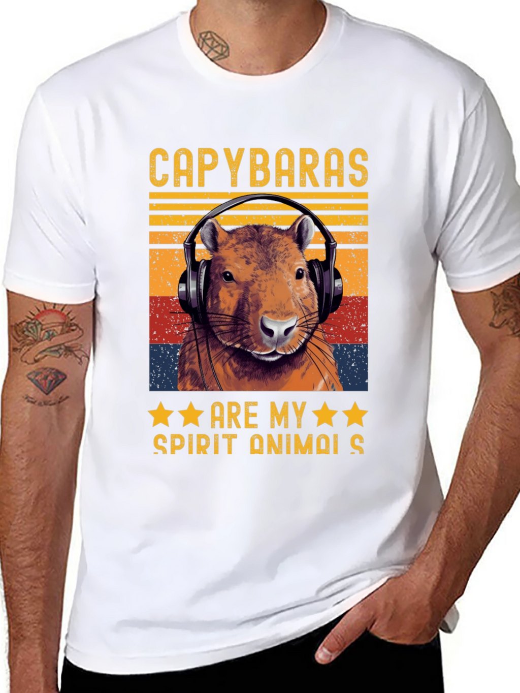 Camiseta Negra Capibara Spirit Animal Retro