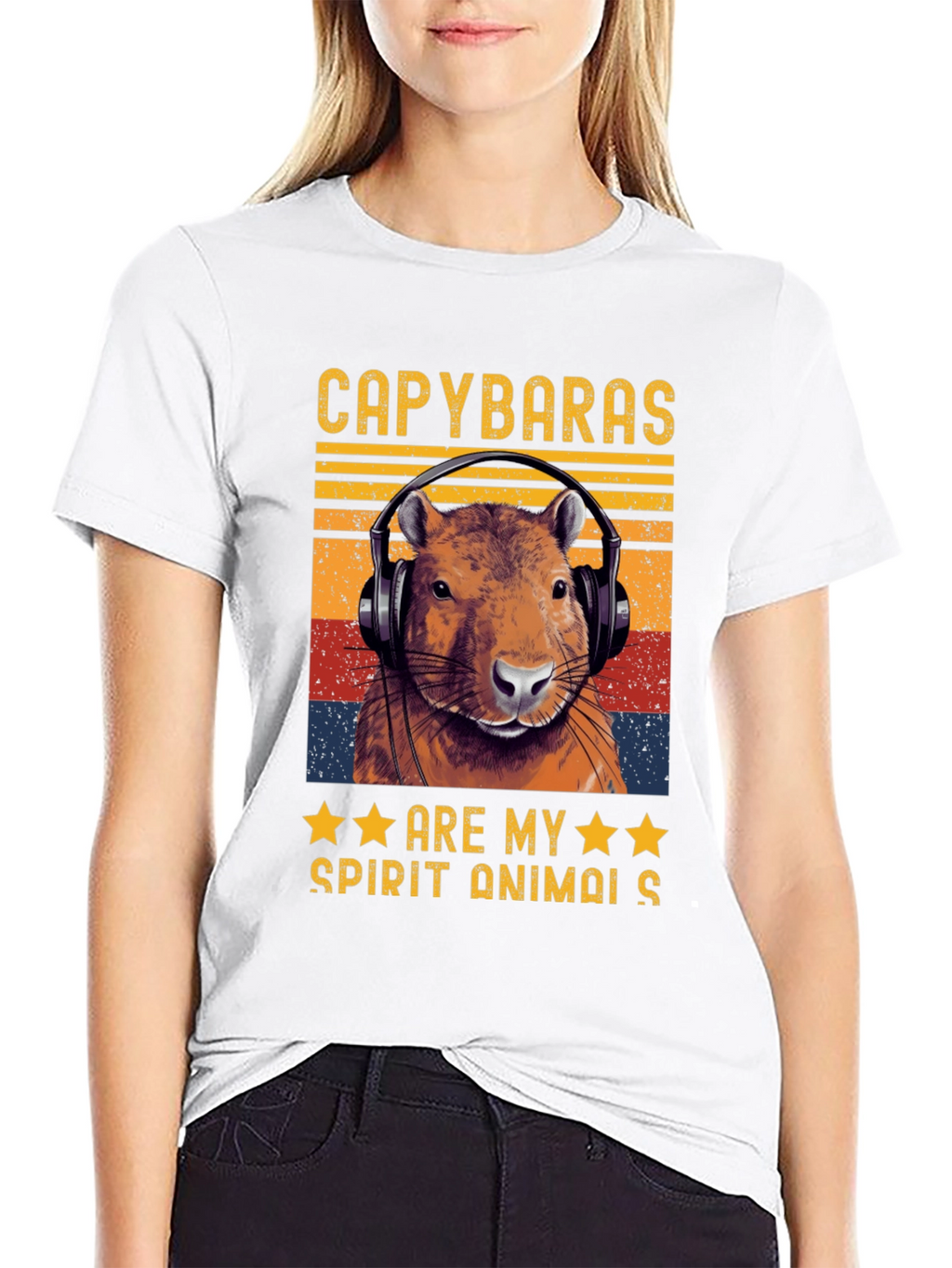 Camiseta Negra Capibara Spirit Animal Retro