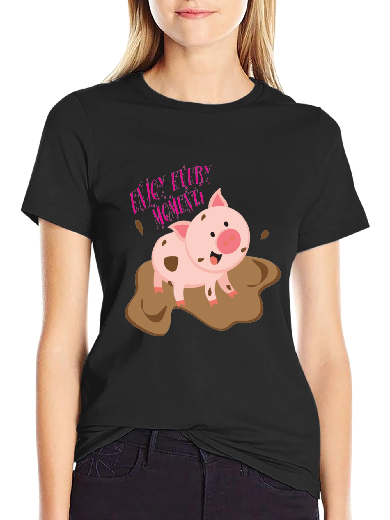 Camiseta Negra con Diseño de Cerdo Enjoy Every Moment