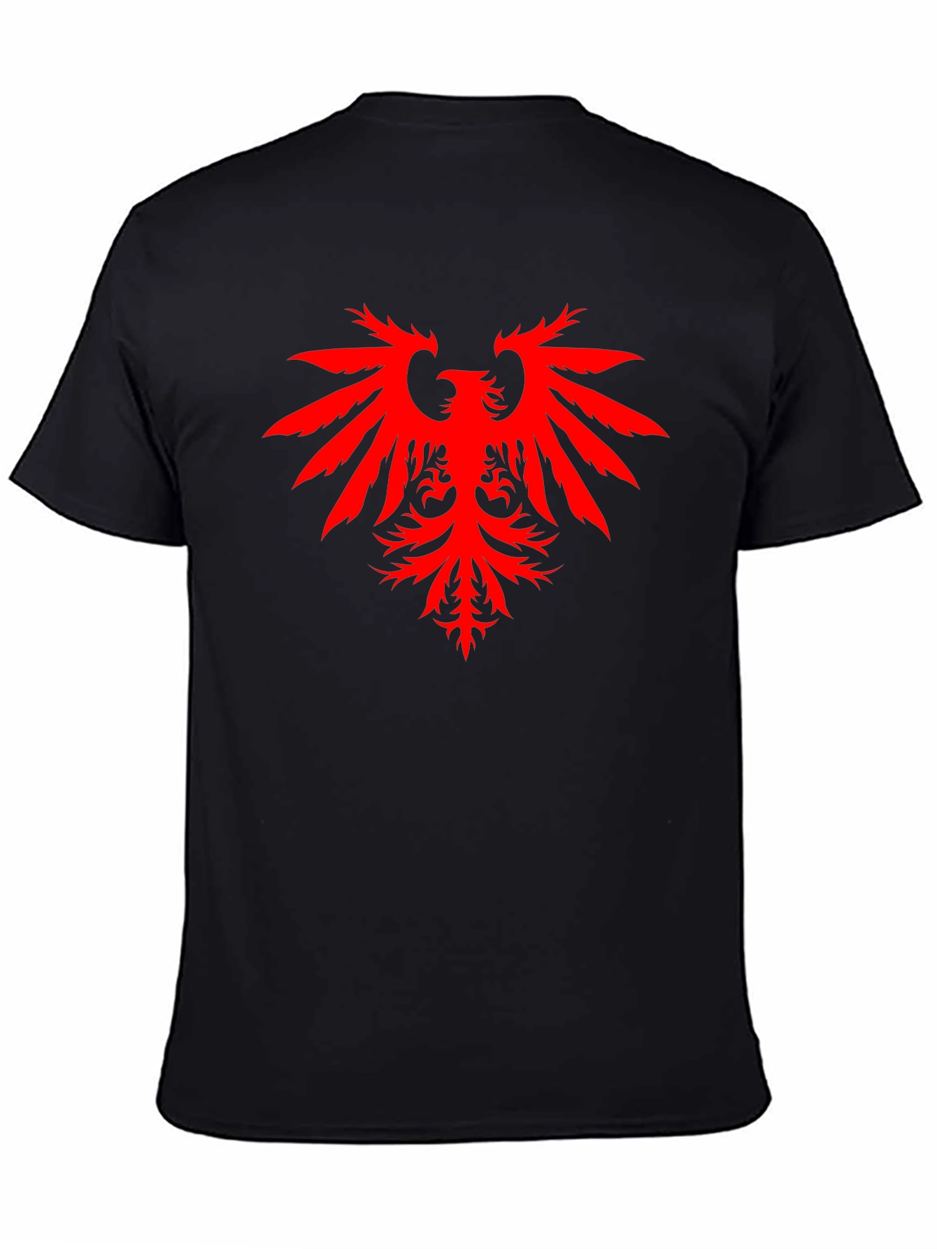 Camiseta Negra con Águila Roja Estilizada