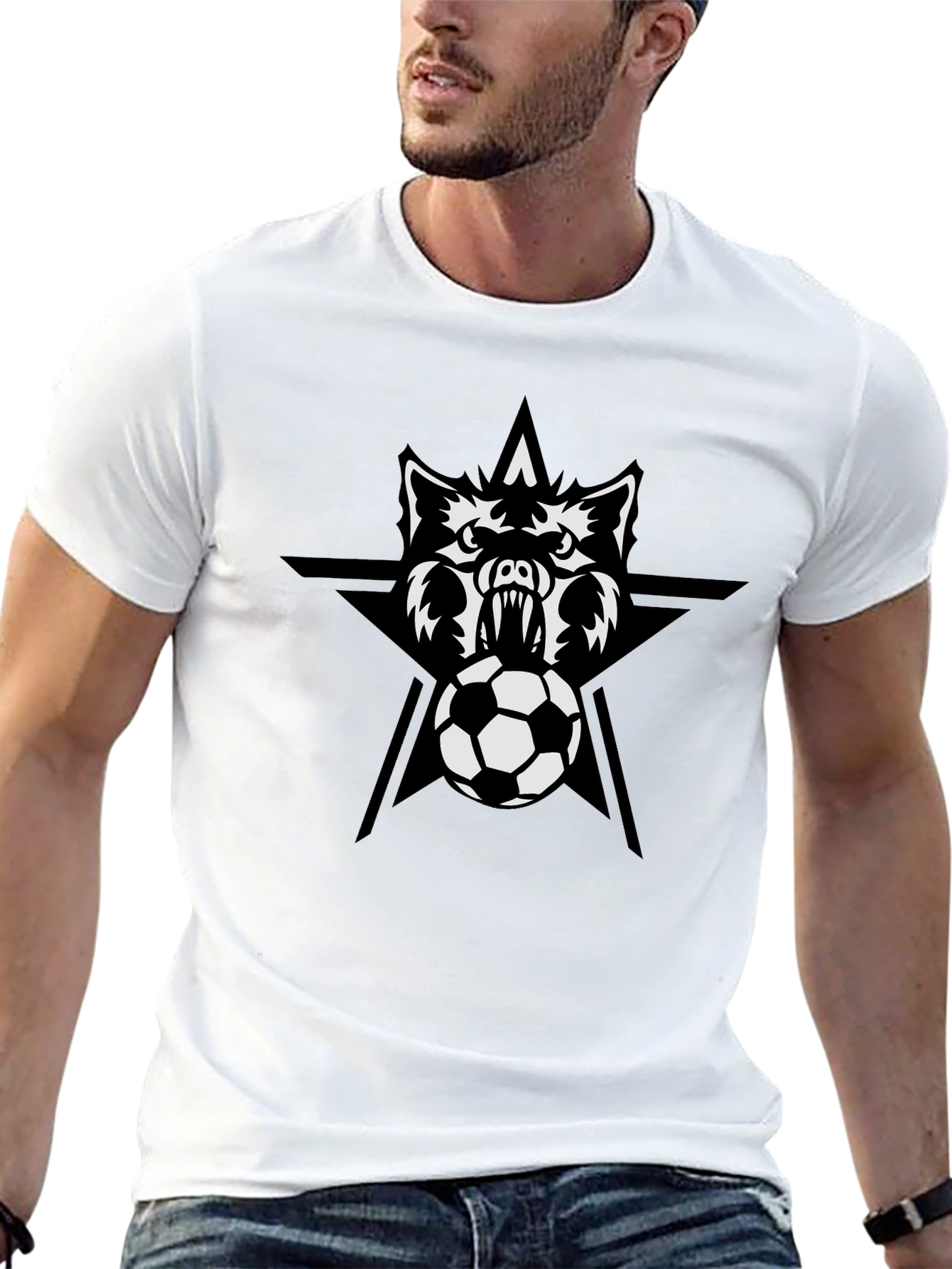 Camiseta Negra con Diseño de Lobo y Balón