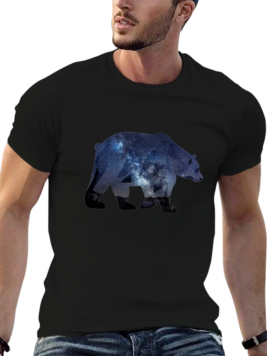 Camiseta Negra con Diseño de Oso Galáctico