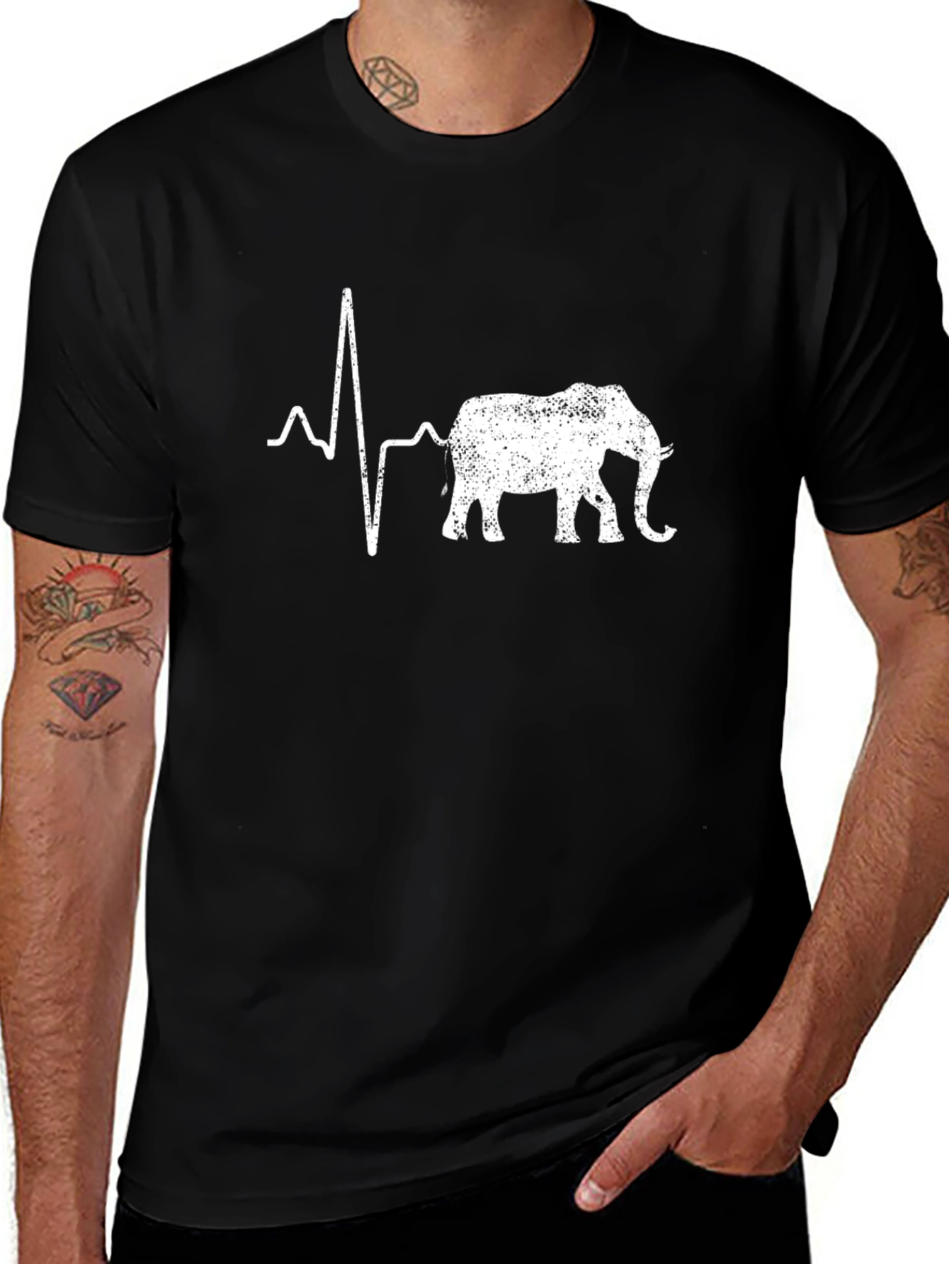 Camiseta Negra con Diseño de Elefante y Latido