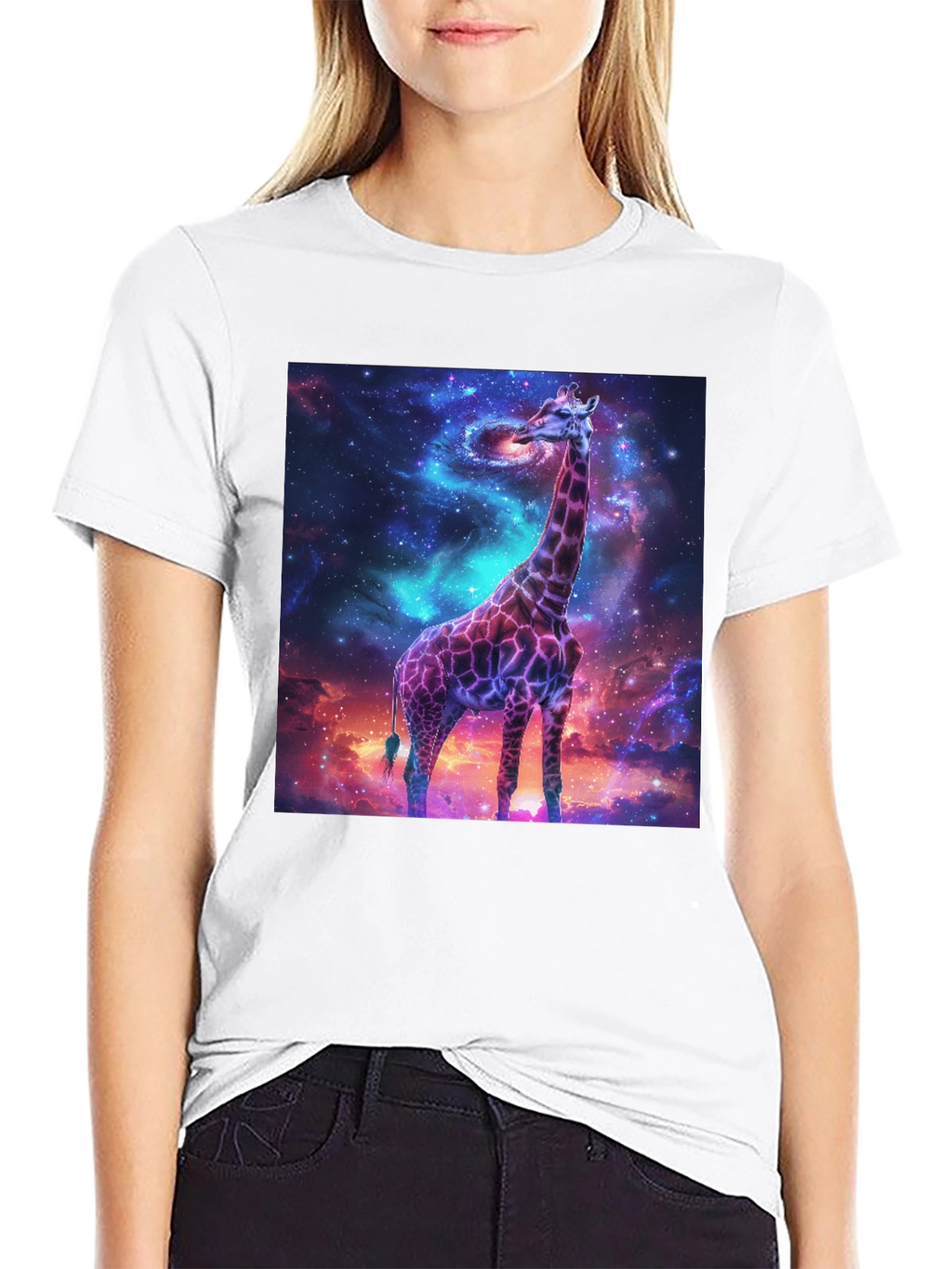 Camiseta Negra con Diseño de Jirafa Cósmica