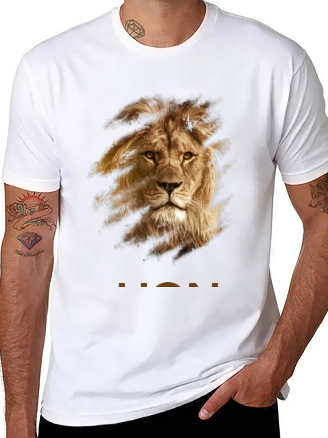 Camiseta Negra con Diseño de León