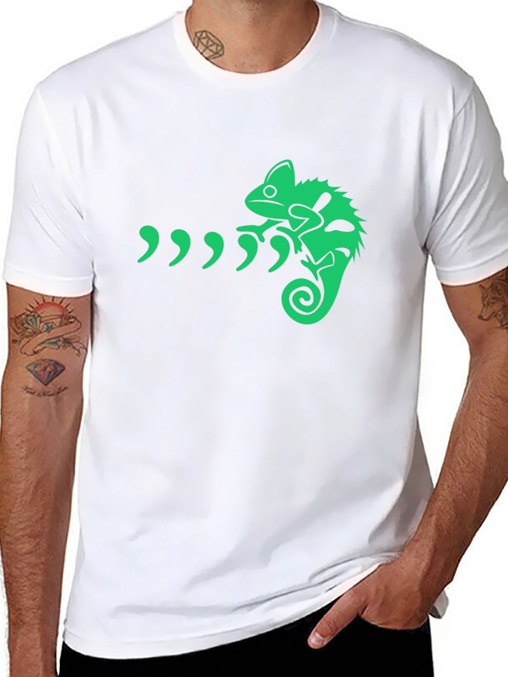 Camiseta Negra con Diseño de Camaleón Verde