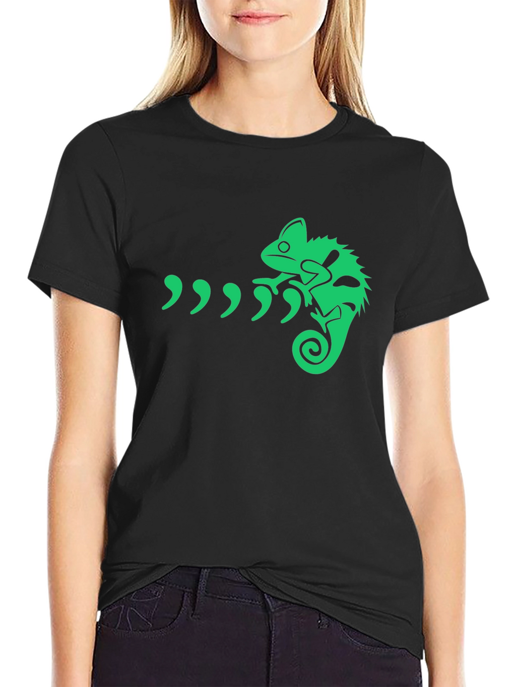 Camiseta Negra con Diseño de Camaleón Verde