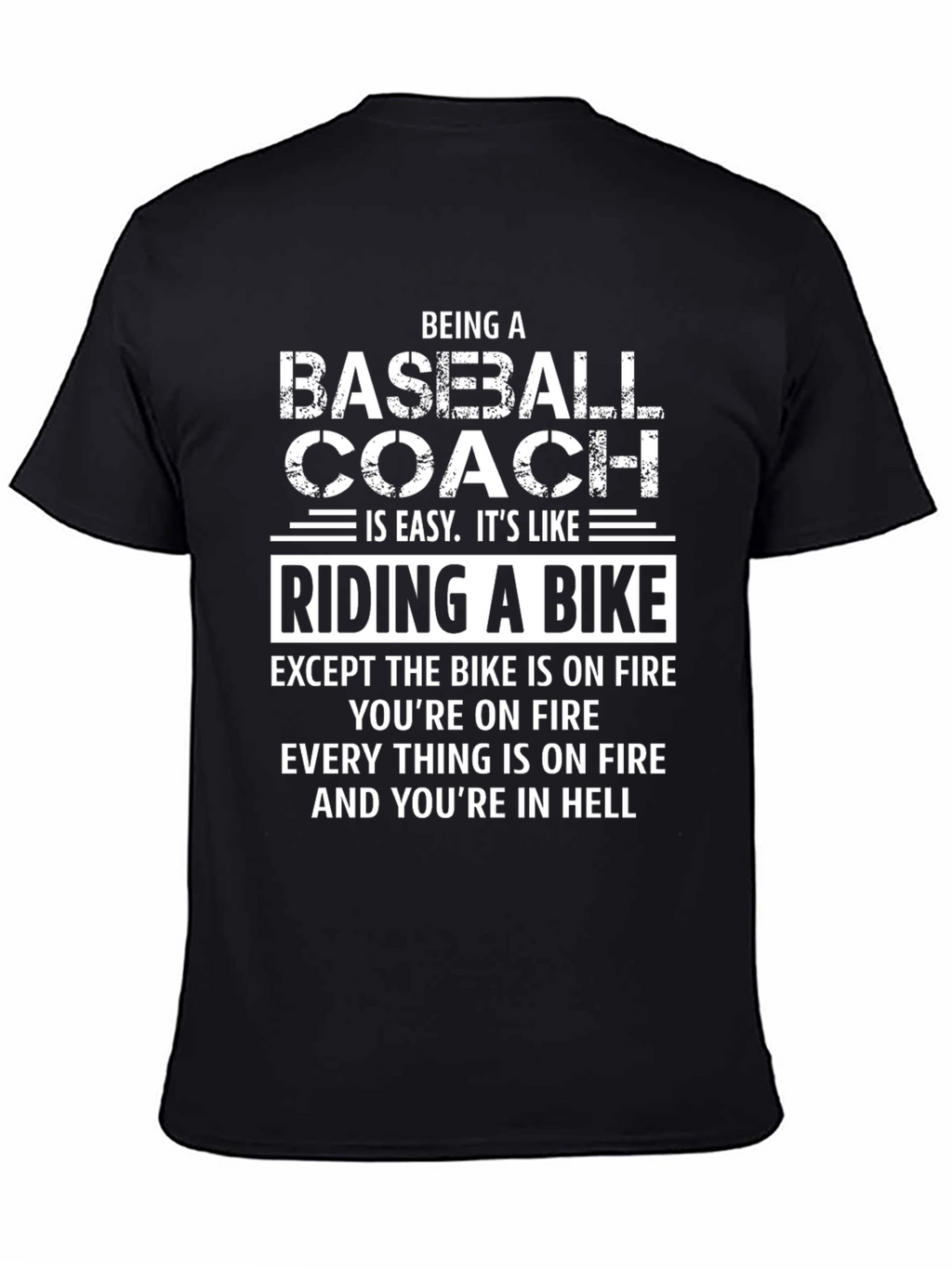 Camiseta Negra Béisbol Coach: Infierno en Ruedas