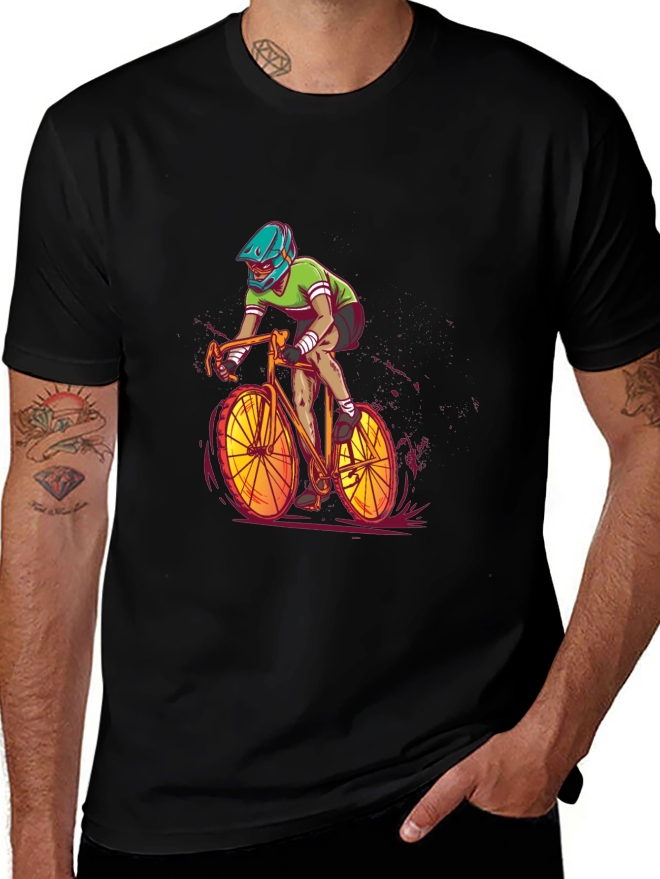 Camiseta Negra con Diseño de Ciclista Intrépido