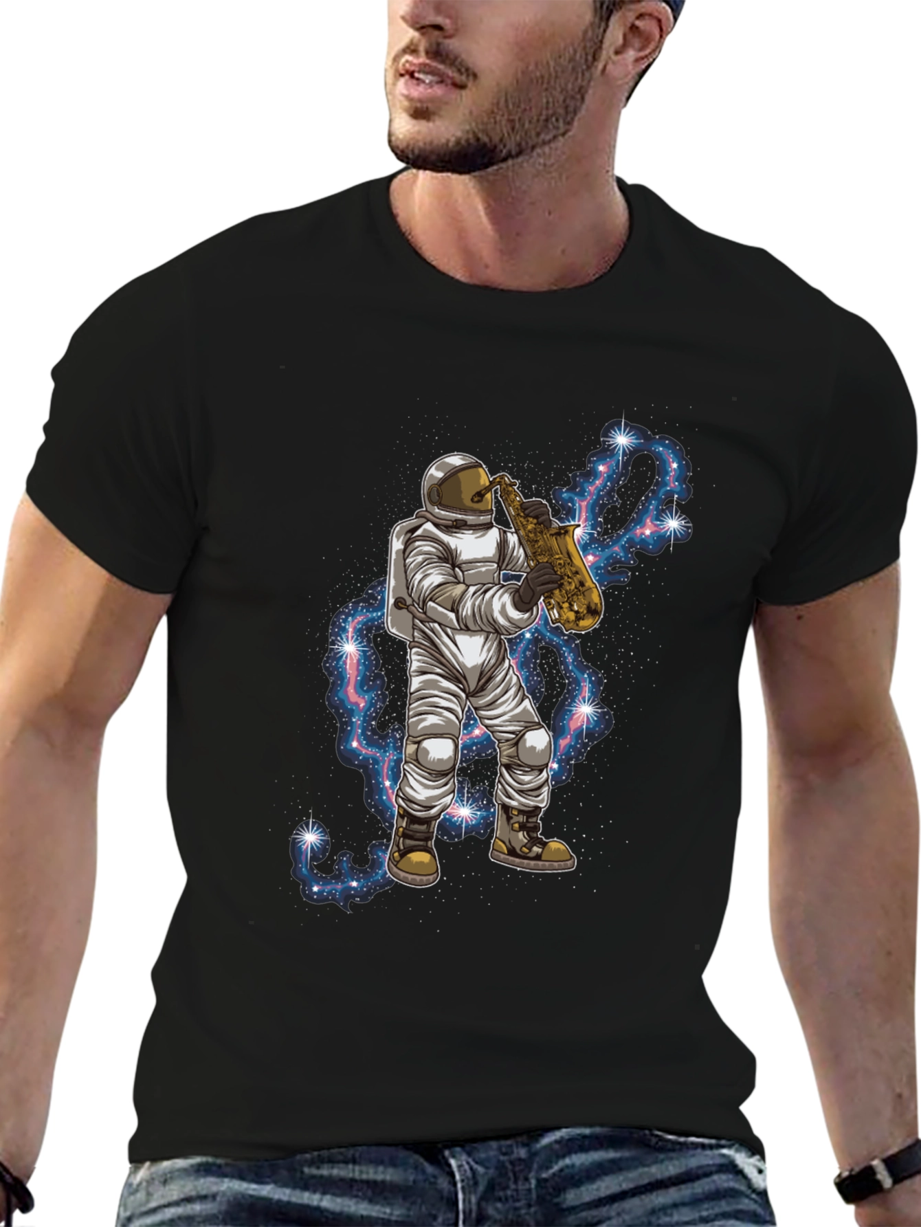 Camiseta Negra con Astronauta Saxofonista