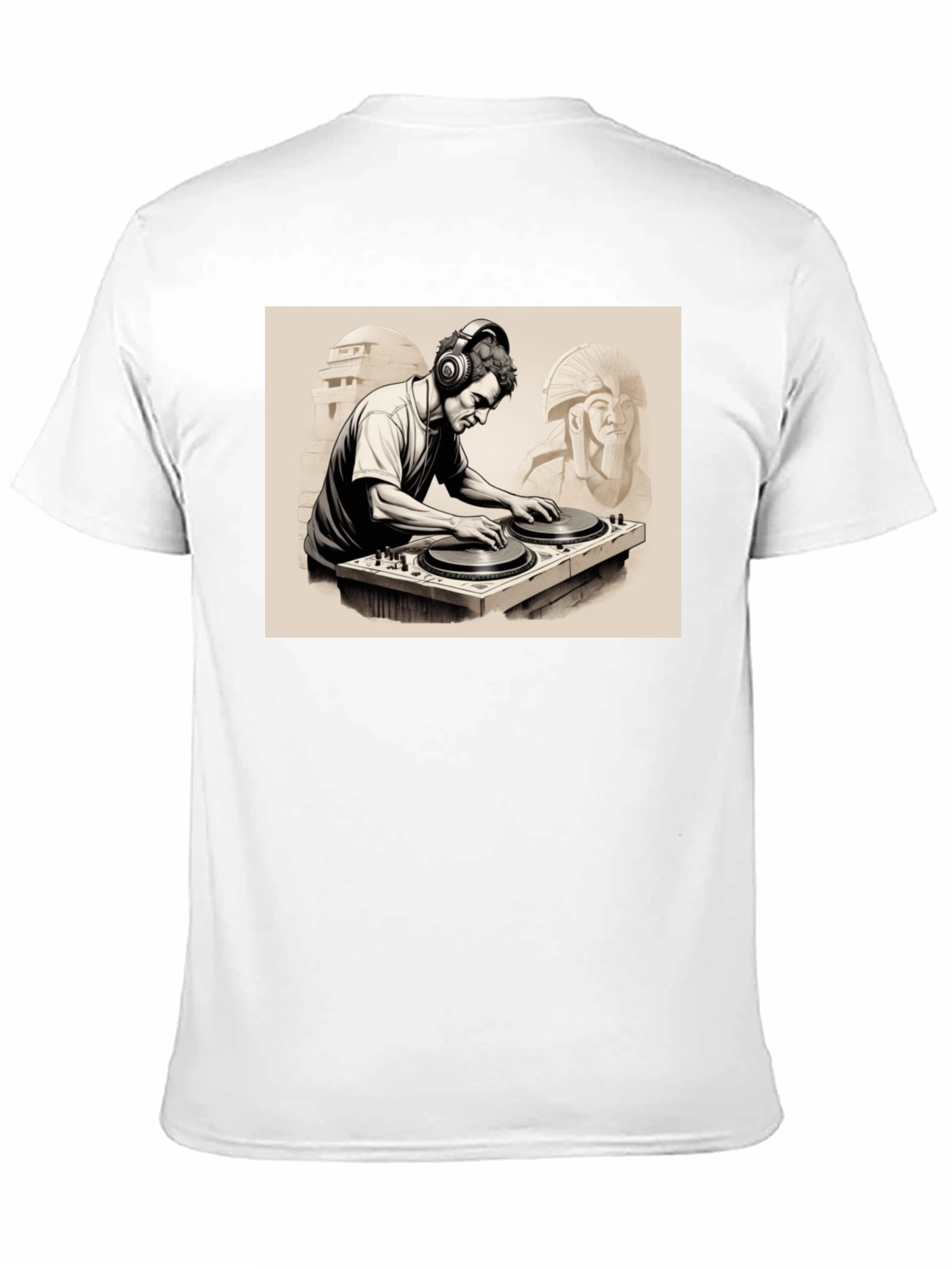 Camiseta Negra con Diseño de DJ Egipcio