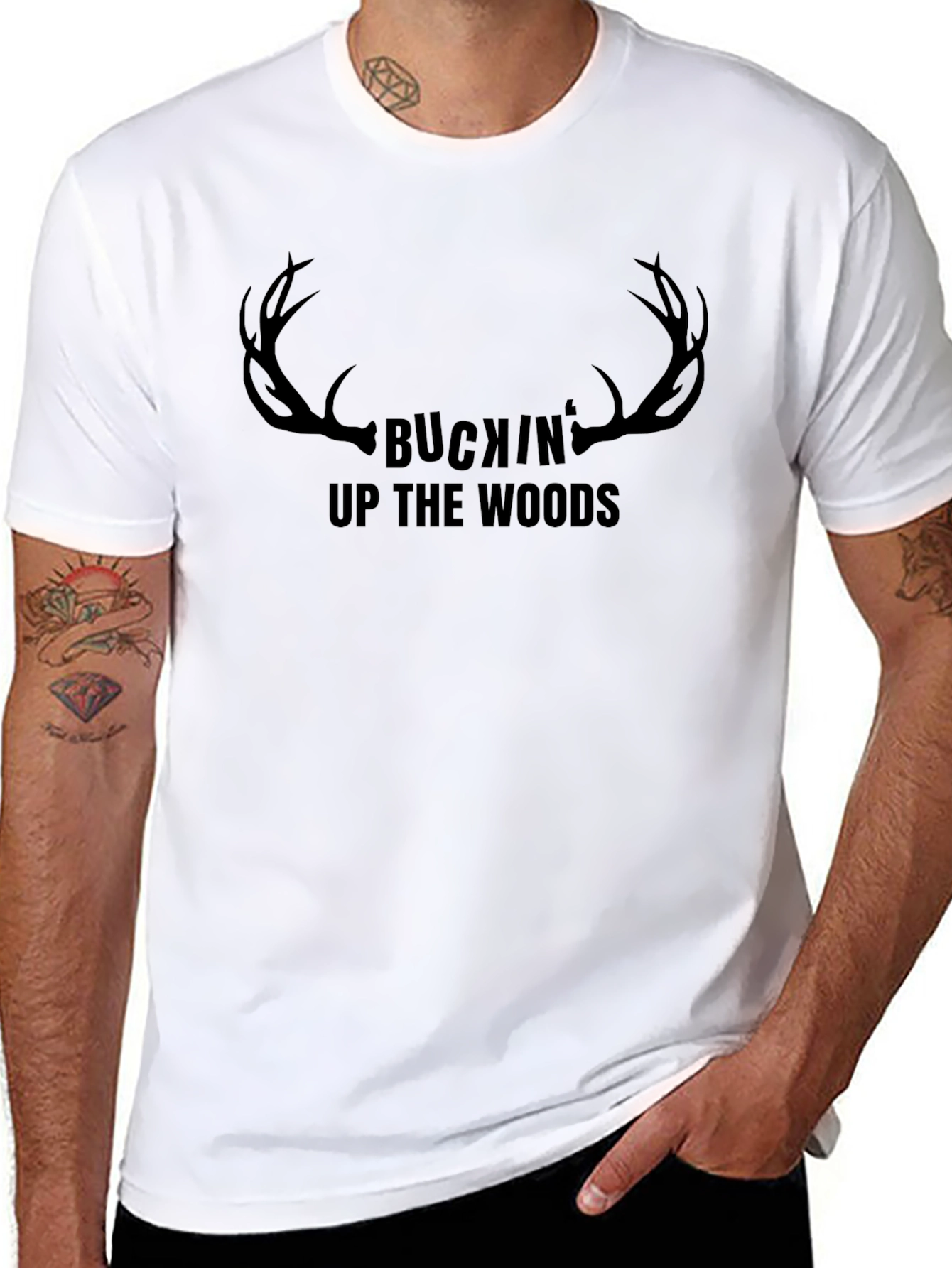 Camiseta Negra Buckin Up The Woods Caza