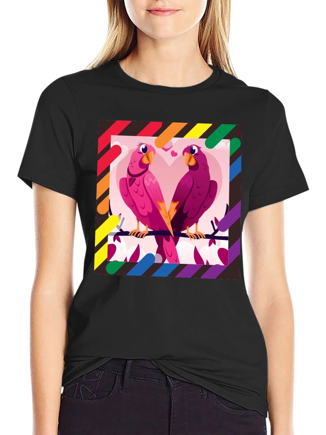 Camiseta Negra con Diseño de Loros Enamorados LGBT