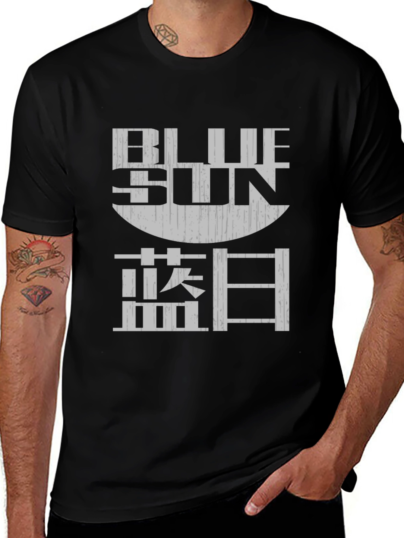 Camiseta Negra Blue Sun con Diseño Gráfico