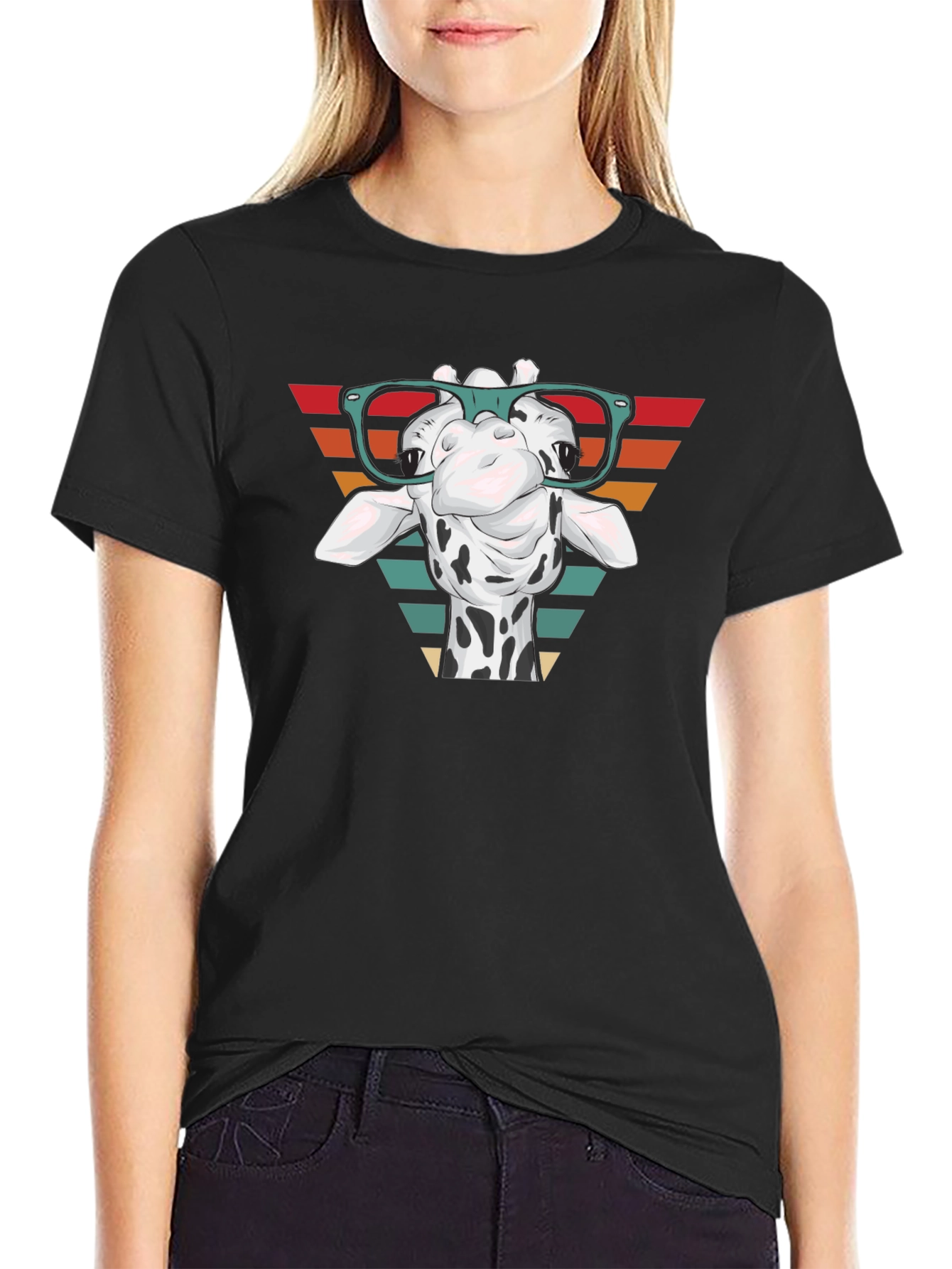 Camiseta Negra con Diseño de Jirafa Retro