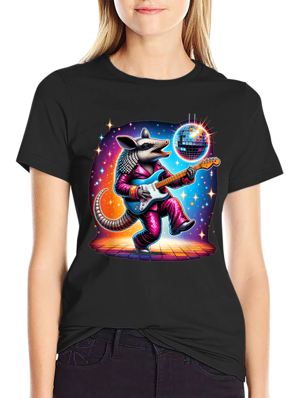 Camiseta Negra con Armadillo Disco Guitarrista