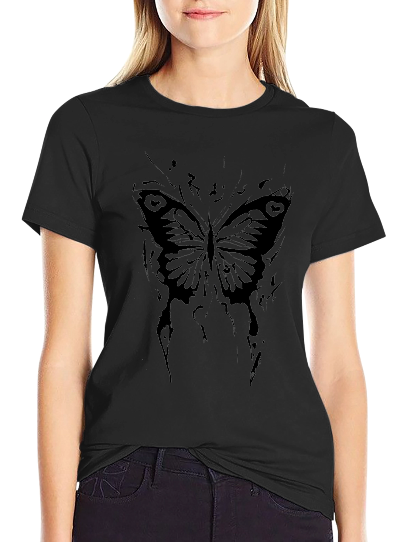 Camiseta Negra con Diseño de Mariposa Abstracta