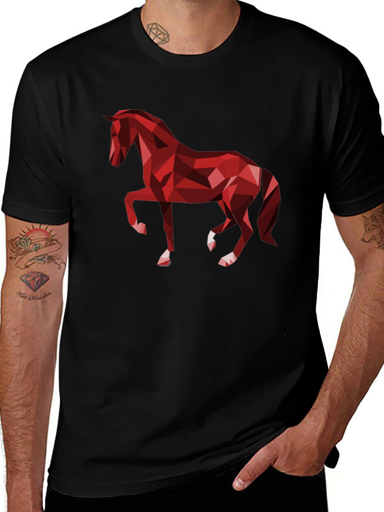 Camiseta Negra con Diseño de Caballo Geométrico Rojo