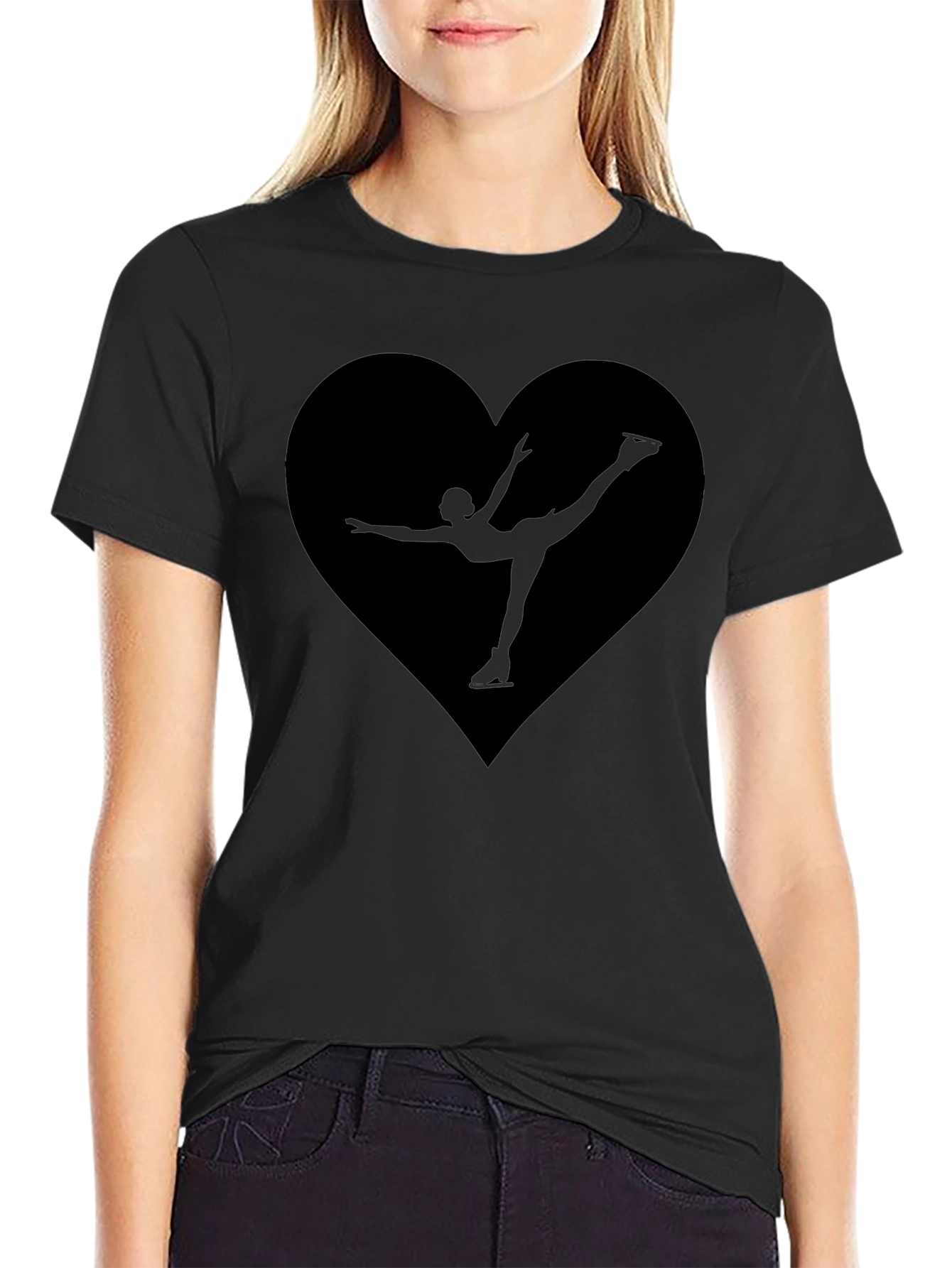 Camiseta Negra con Corazón y Patinadora