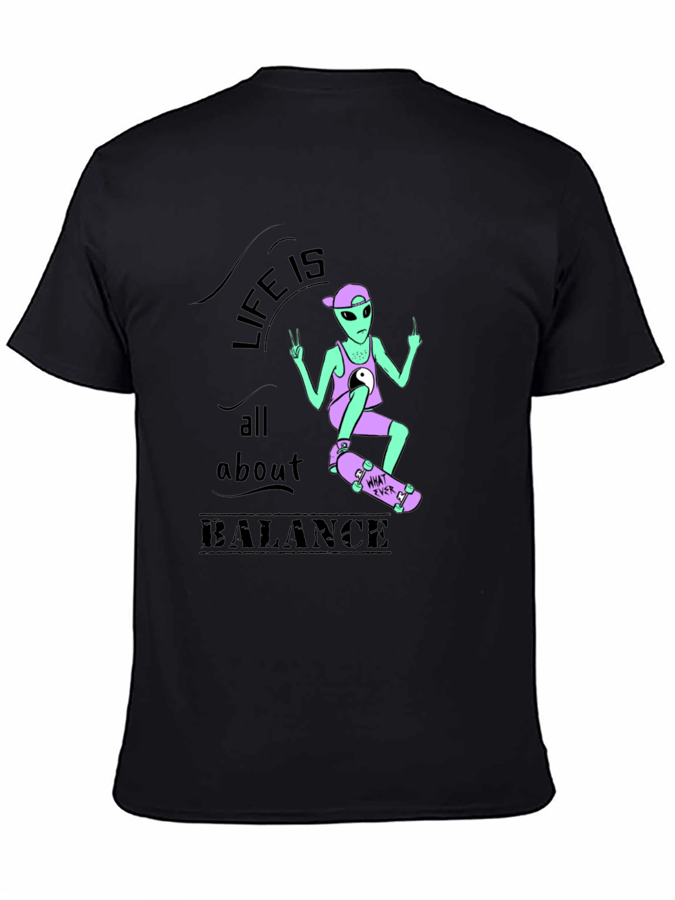 Camiseta Negra Alienígena Balance Vida