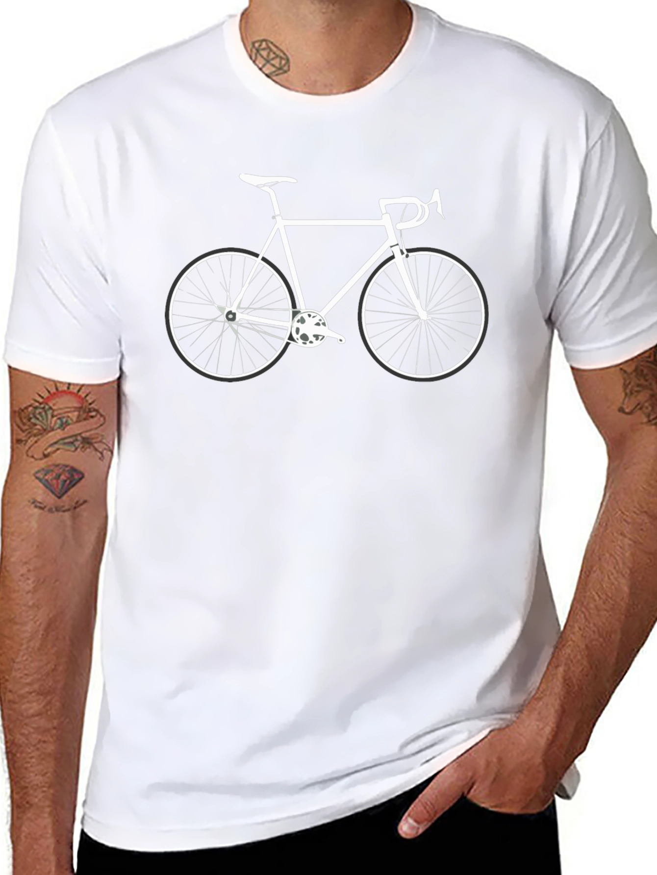 Camiseta Negra con Diseño de Bicicleta