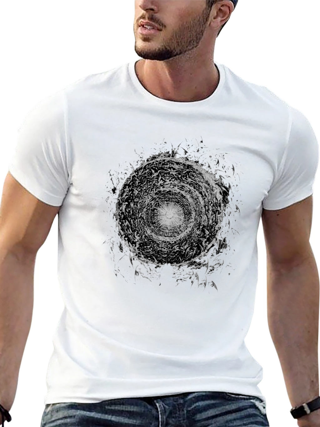 Camiseta Negra con Diseño Abstracto Circular